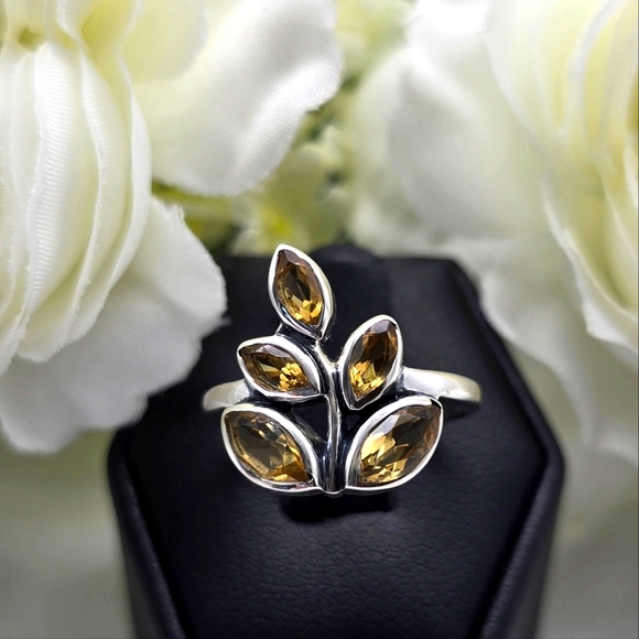 ❤️ FALL IN LOVE STERLING SILVER RING - Picture 1 of 8